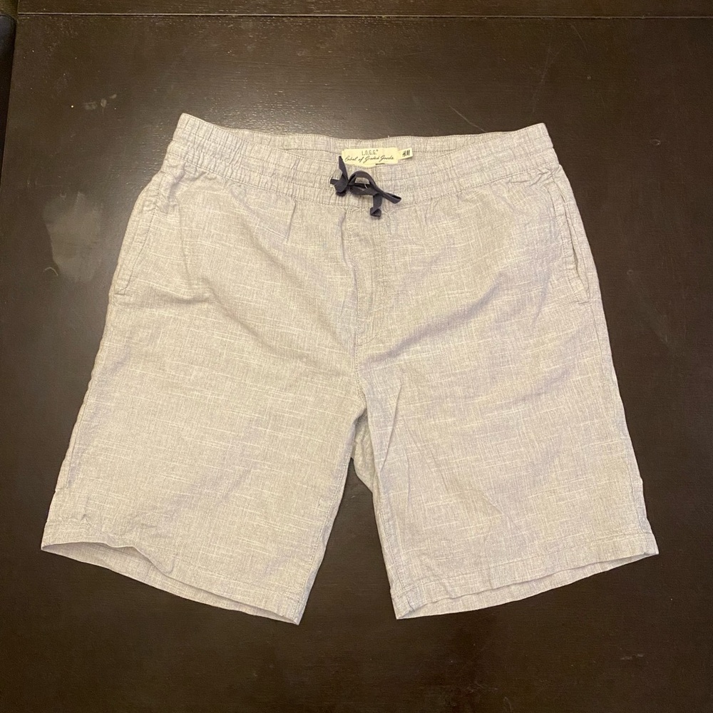 H&M Men’s Gray Shorts